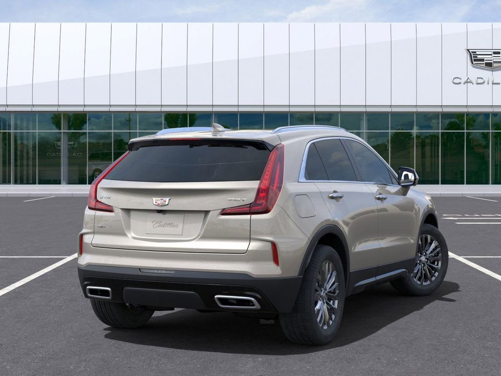 2024 Cadillac XT4 Premium Luxury 4