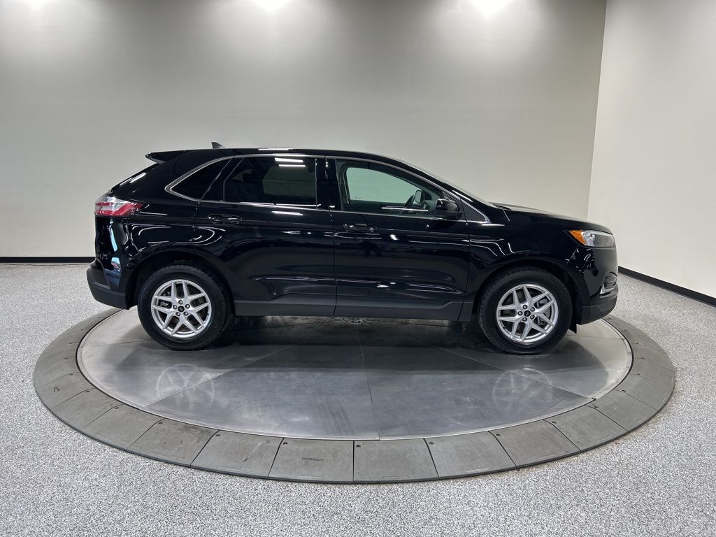 used 2024 Ford Edge car, priced at $29,837