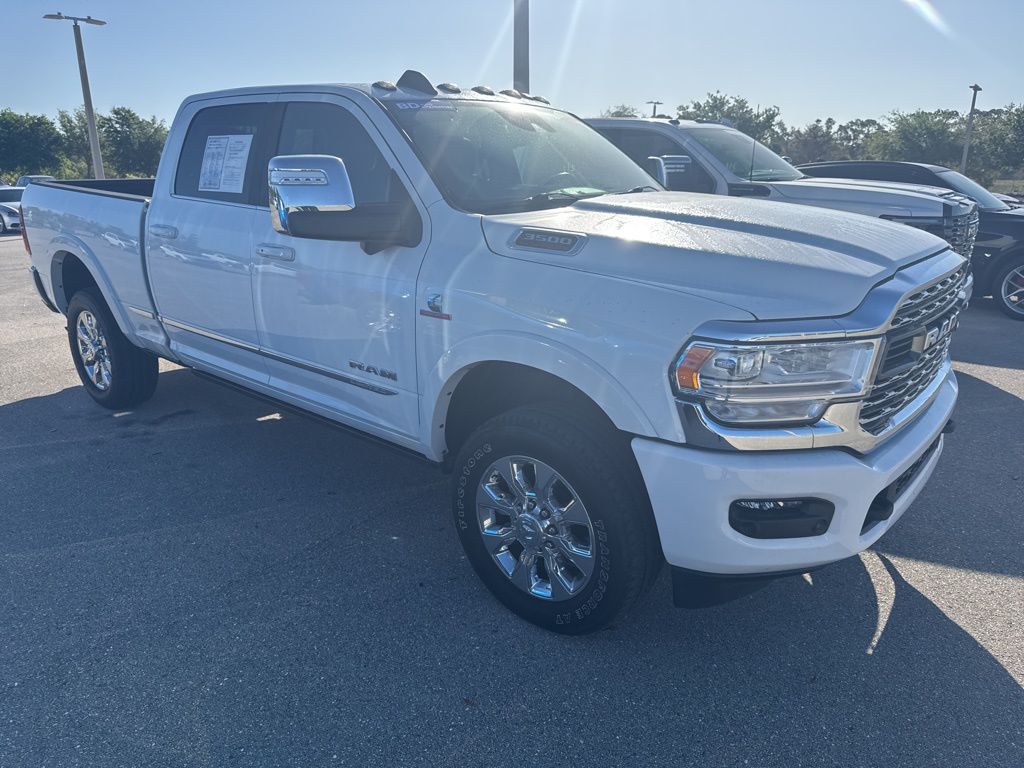 Bright White Clearcoat 2024 RAM 3500 Limited Crew Cab 4WD Pickup Truck Four-Wheel Drive 6-Speed Automatic