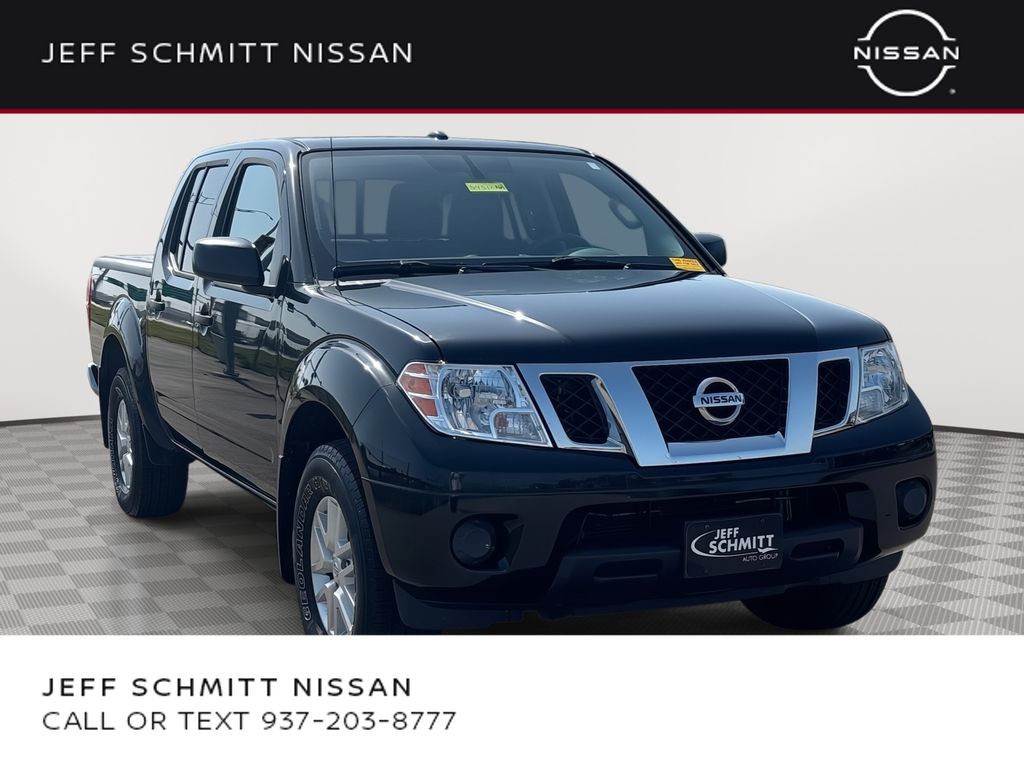 Gray (Magnetic Black) 2017 Nissan Frontier Pickup Truck Four-Wheel Drive 5-Speed Automatic Overdrive