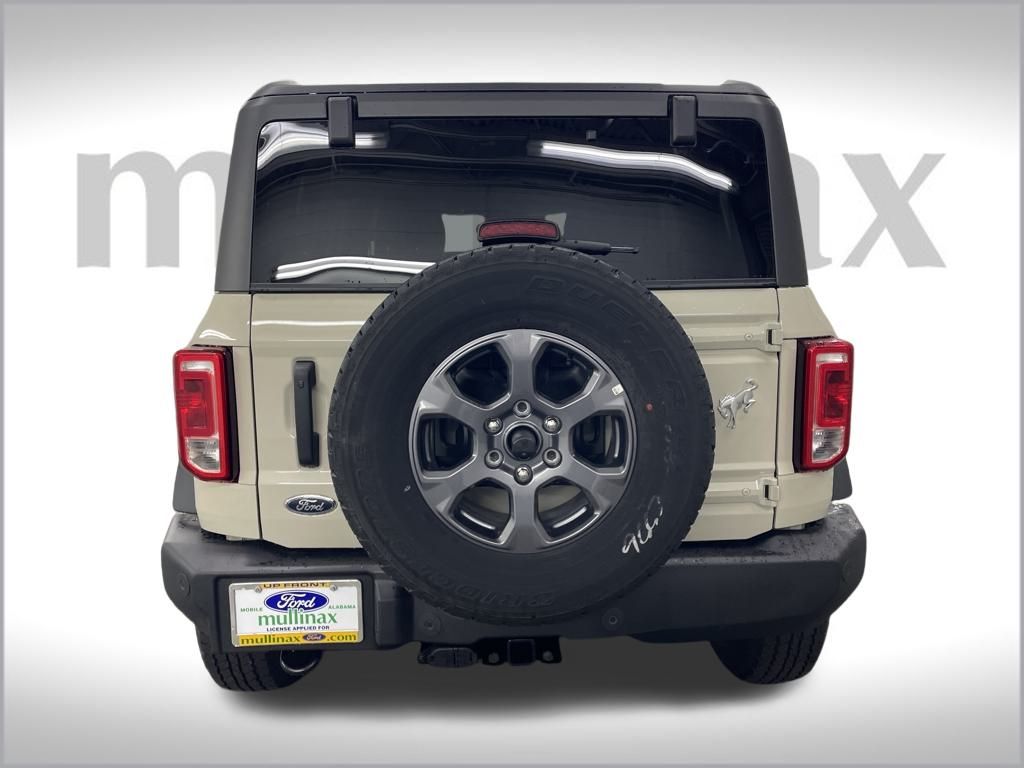2025 Ford Bronco Big Bend photo 4
