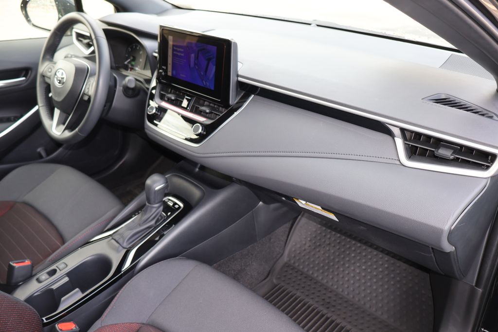2024 Toyota Corolla SE 21