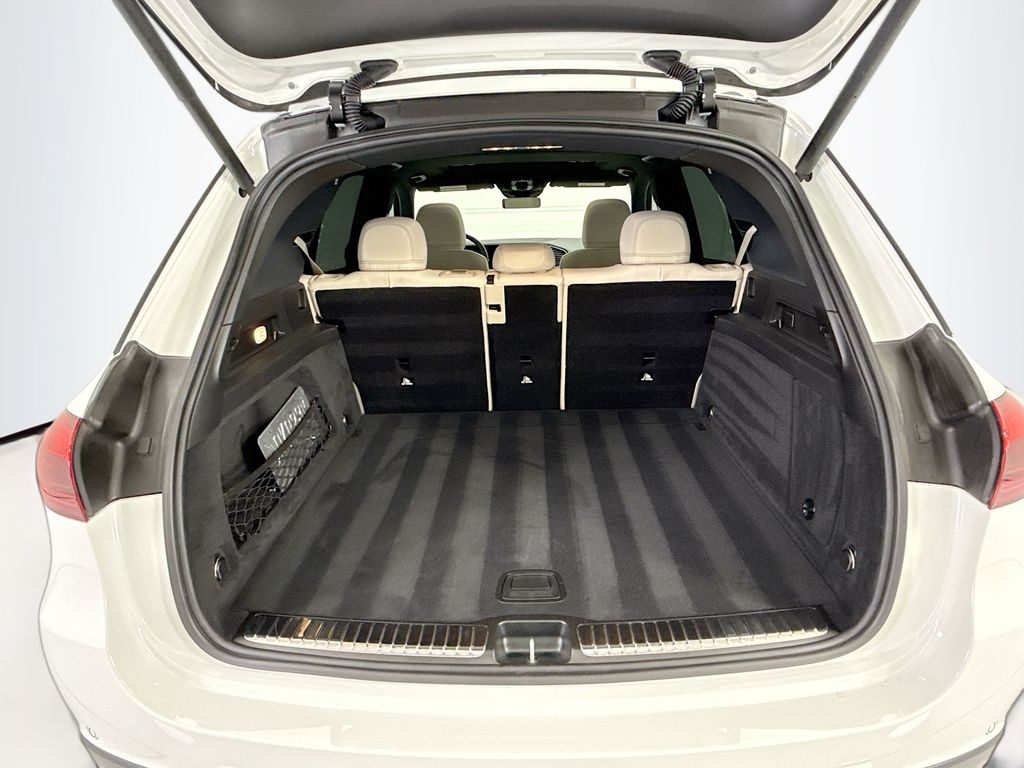 Thumbnail: 2025 Mercedes-Benz GLE - 27