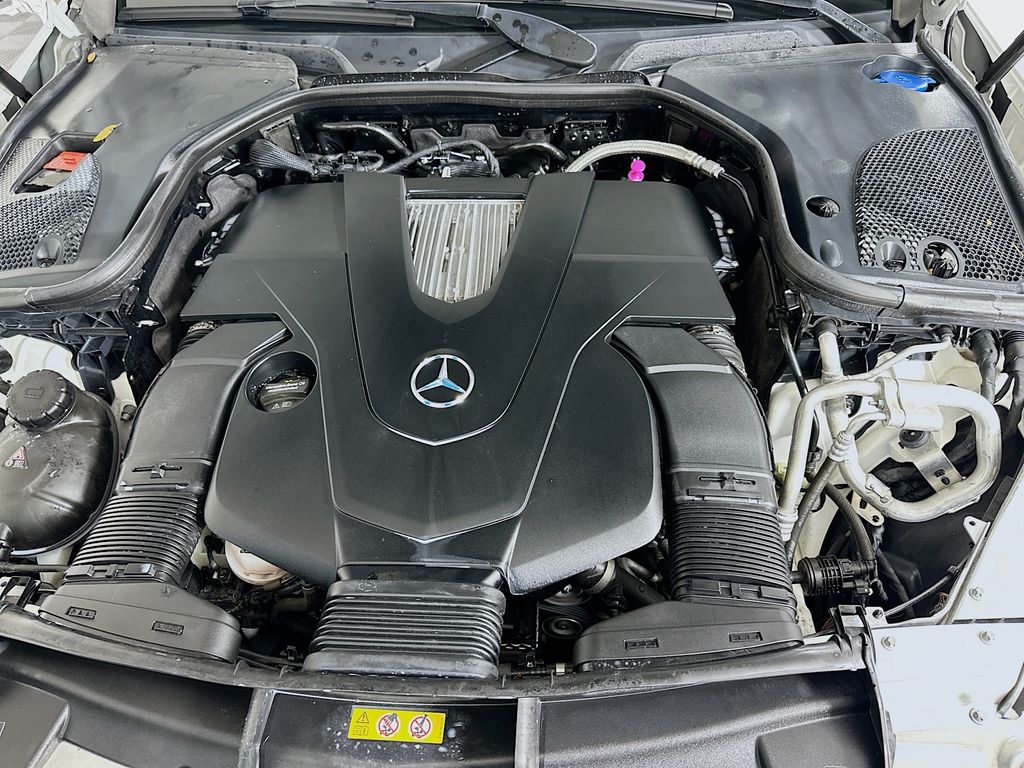 Thumbnail: 2019 Mercedes-Benz E-Class - 31