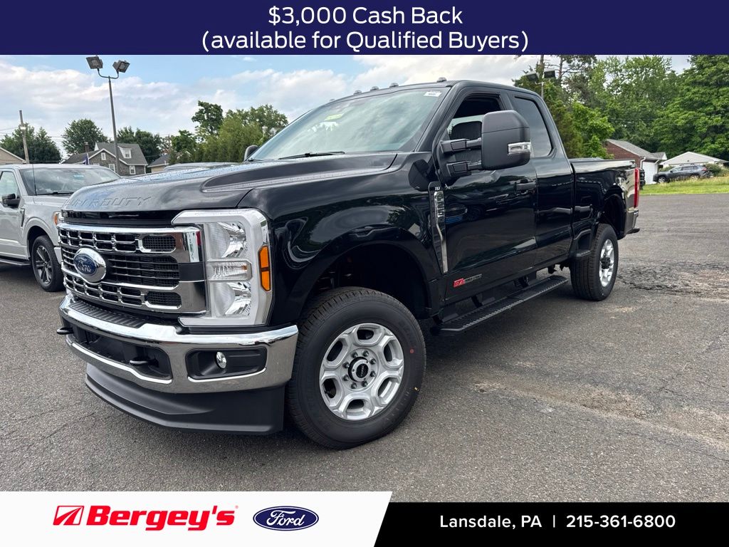 Agate Black Metallic 2026 Ford F-250 Super Duty Pickup Truck Four-Wheel Drive Automatic