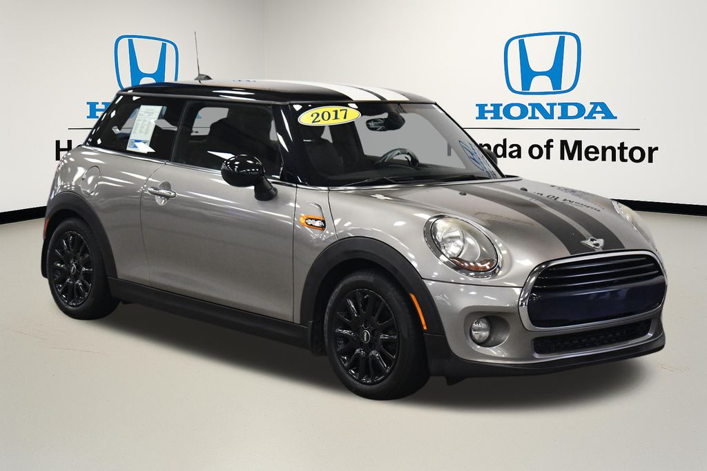 Thumbnail: 2017 MINI Cooper - 8