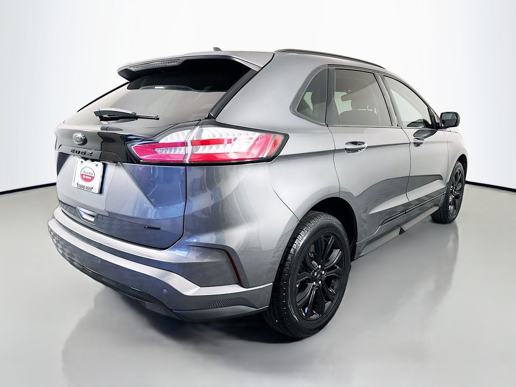 Thumbnail: 2022 Ford Edge - 5