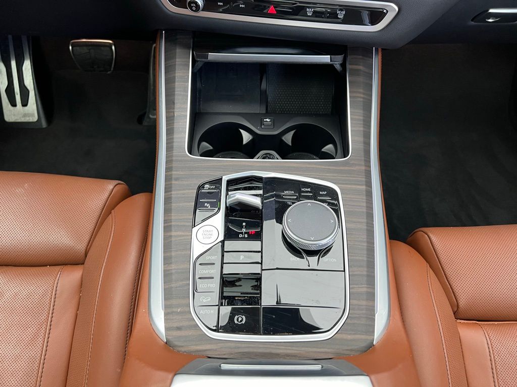 Thumbnail: 2024 BMW X5 - 13