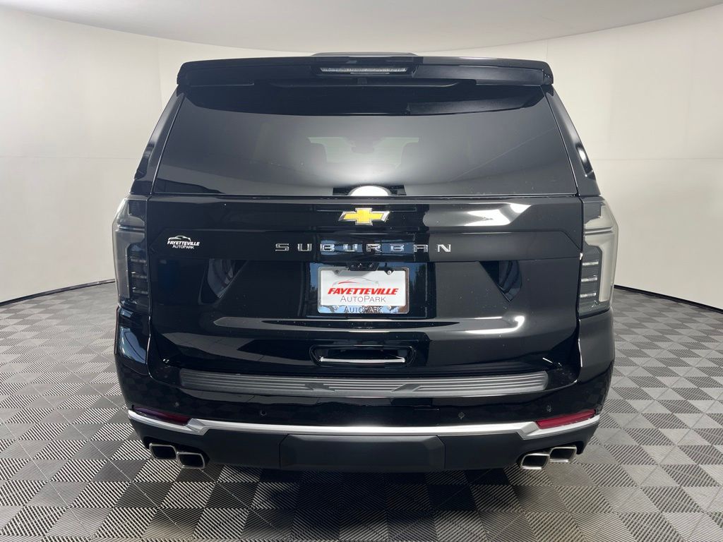 Thumbnail: 2026 Chevrolet Suburban - 4