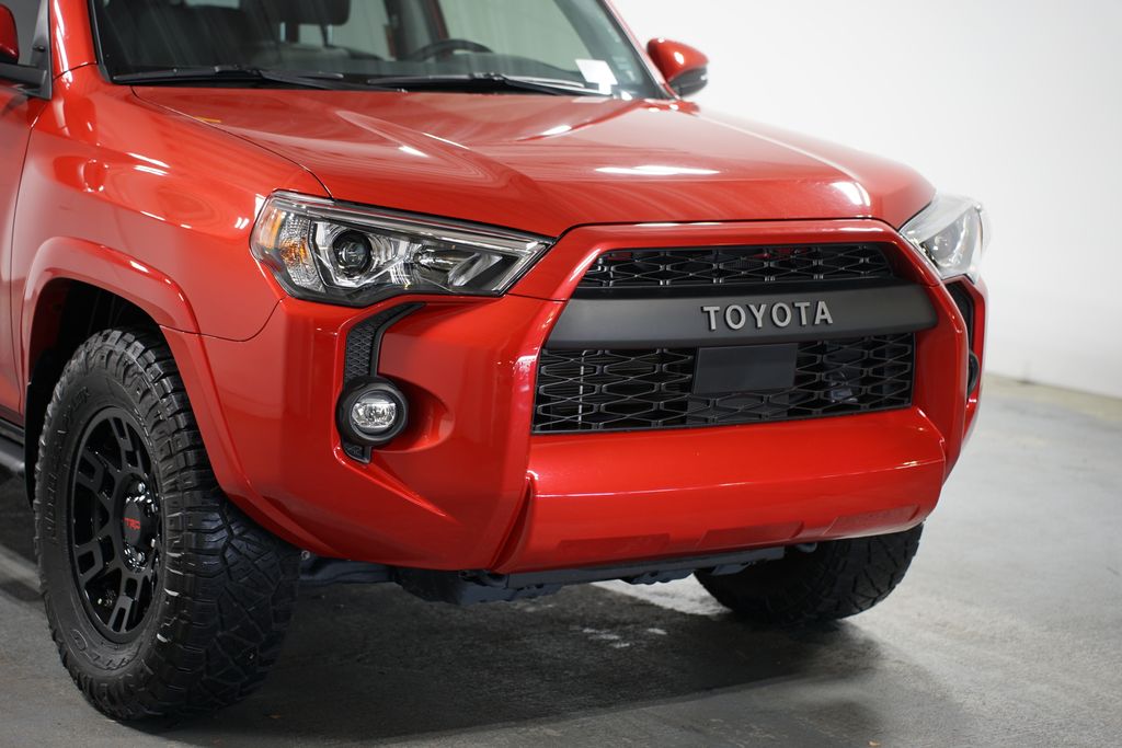 2022 Toyota 4Runner SR5 4