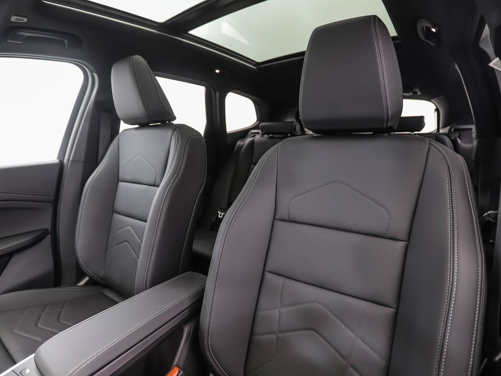 2025 BMW X1 xDrive28i 12