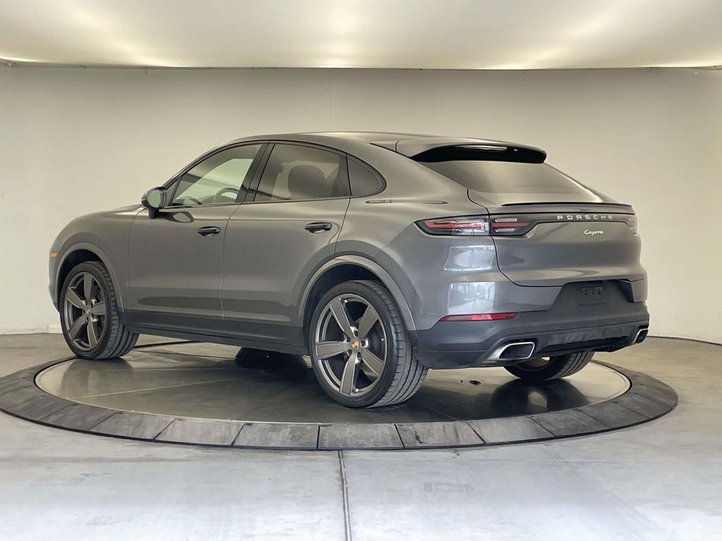 2021 Porsche Cayenne Coupe Base - 2
