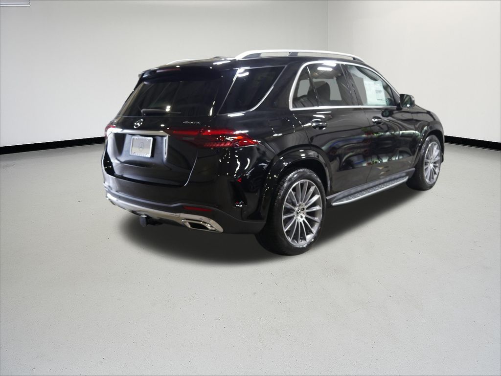 Thumbnail: 2026 Mercedes-Benz GLE - 5