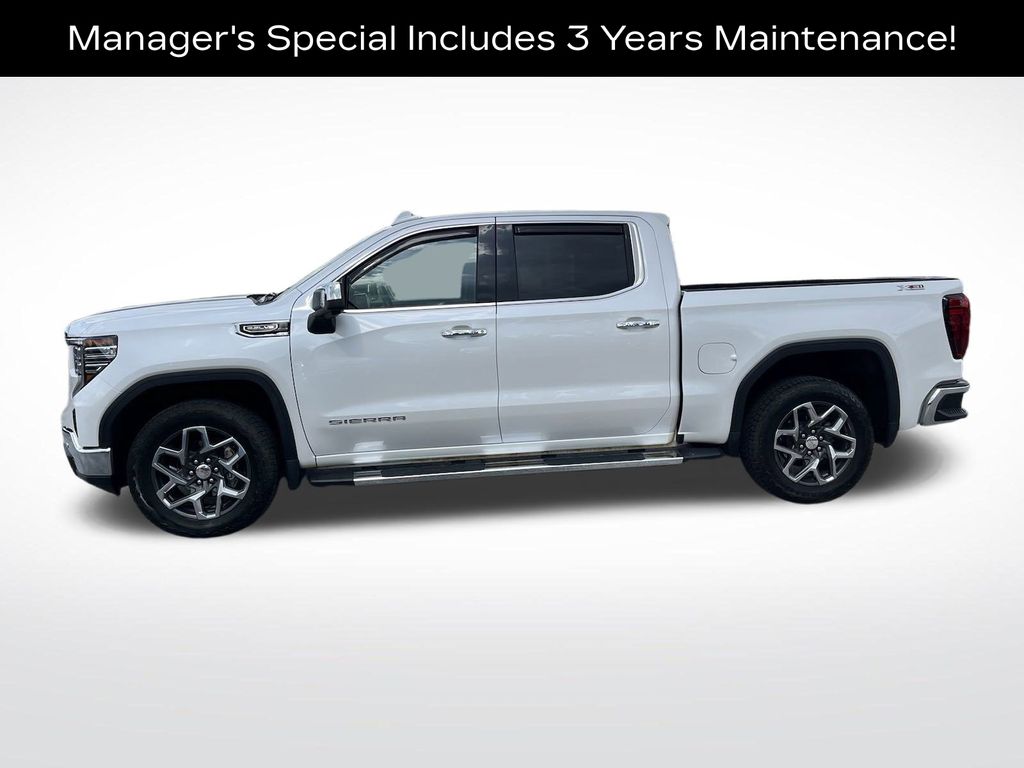 2023 GMC Sierra 1500 SLT 8