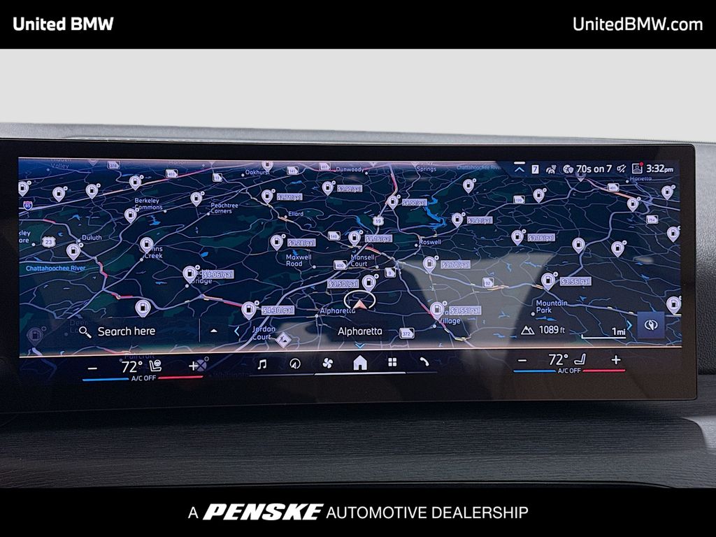 Thumbnail: 2026 BMW 3 Series - 10