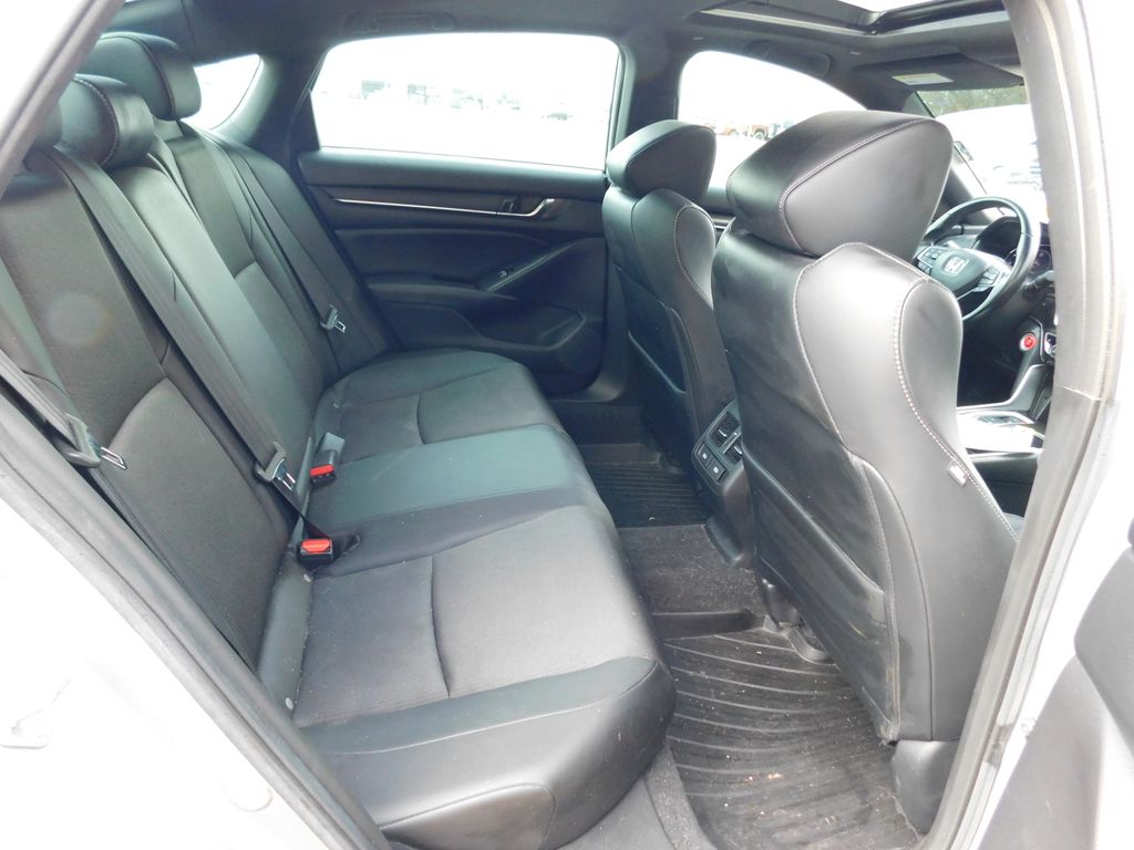 Thumbnail: 2021 Honda Accord - 5