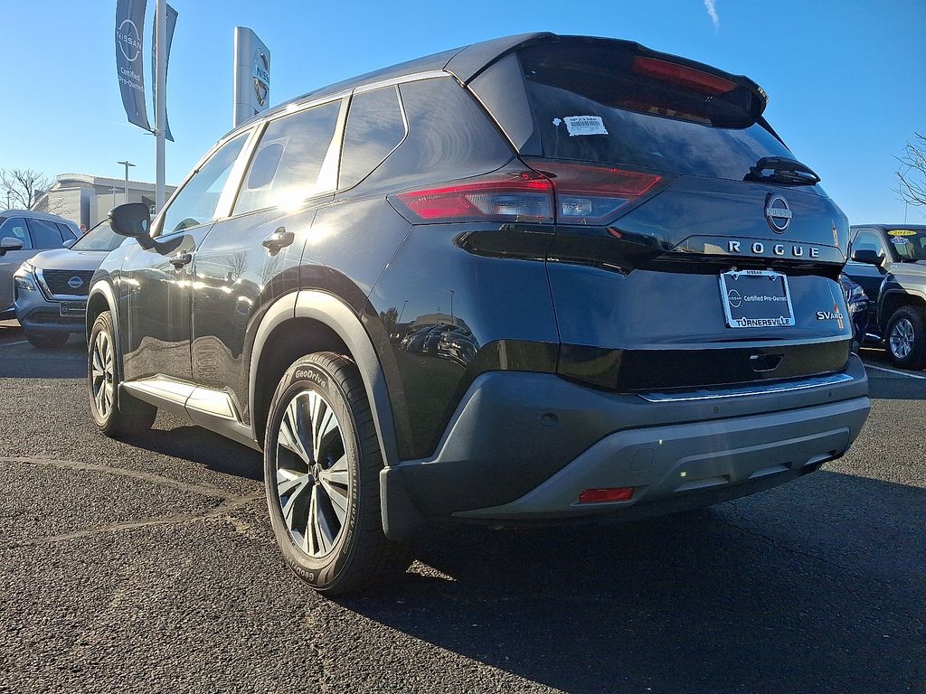 Thumbnail: 2022 Nissan Rogue - 4