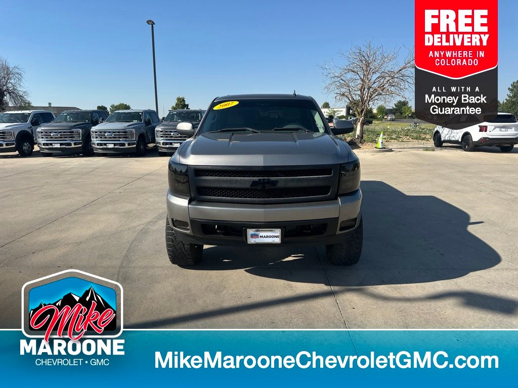 2007 Chevrolet Silverado 1500 LTZ Crew Cab 4WD