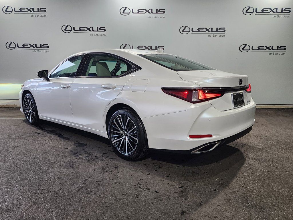 Thumbnail: 2025 Lexus ES - 8