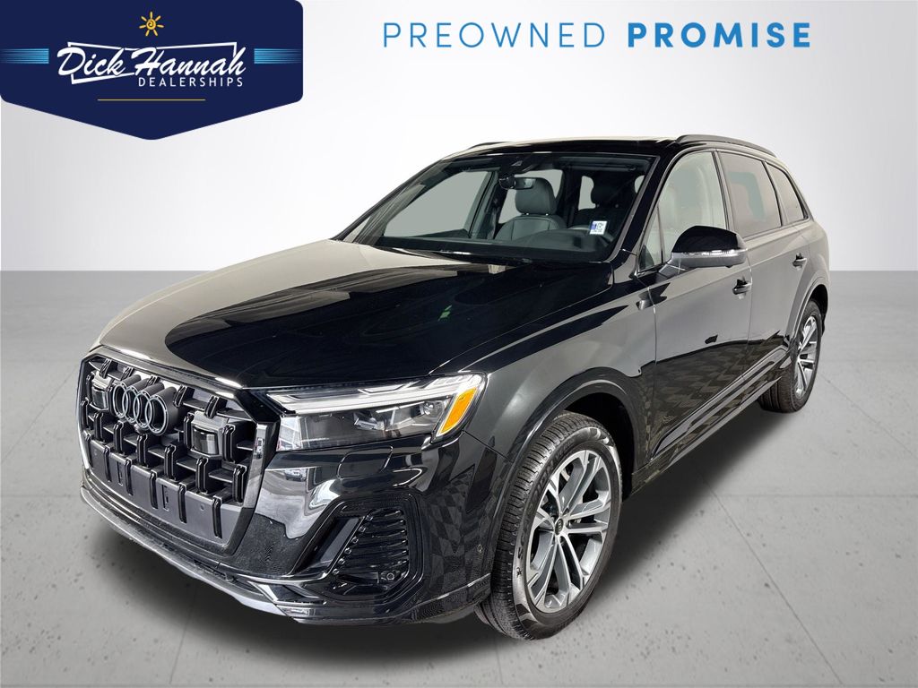 2025 Audi Q7 45 Premium Plus