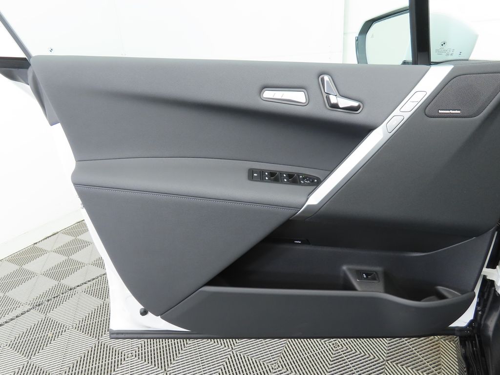 Thumbnail: 2026 BMW iX - 24