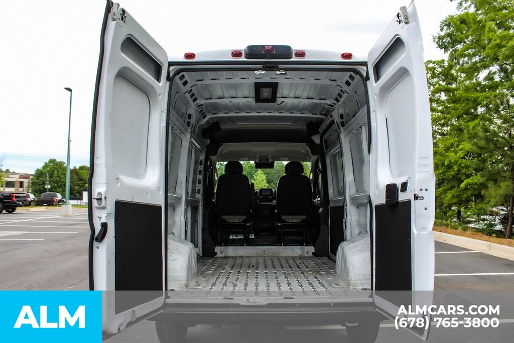 Used 2025 White Ram High Roof image 16