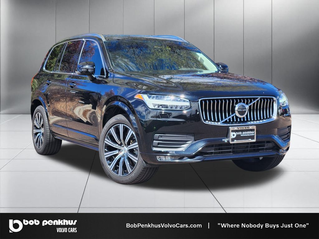 2023 Volvo XC90 B5 Core