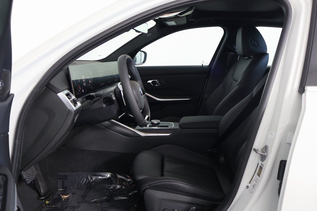 Thumbnail: 2025 BMW 3 Series - 5