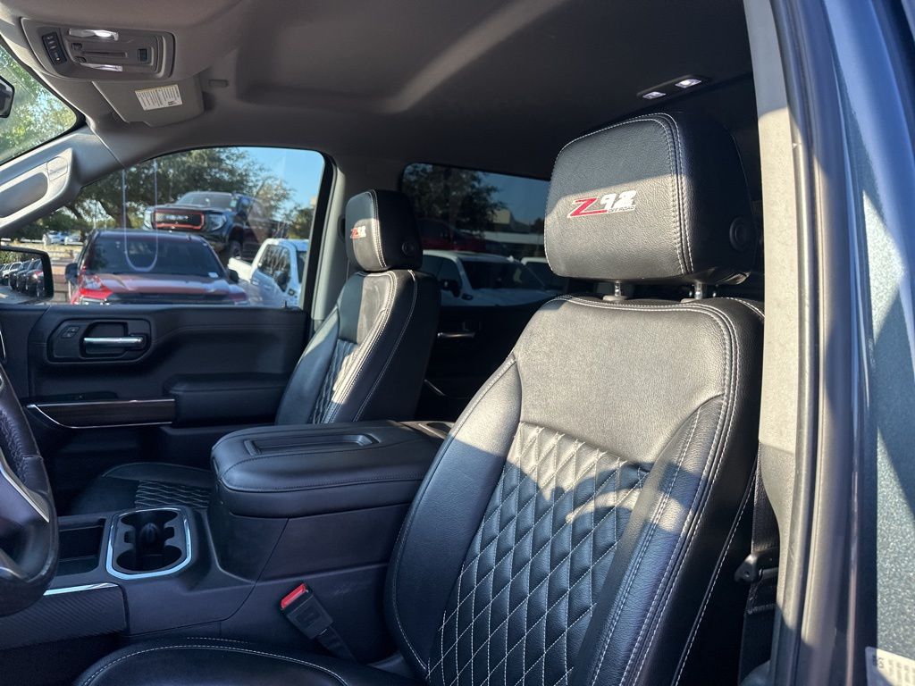 Used Car 2019 Chevrolet Silverado 1500  Rst For Sale Under $35,000 In Austin, Texas