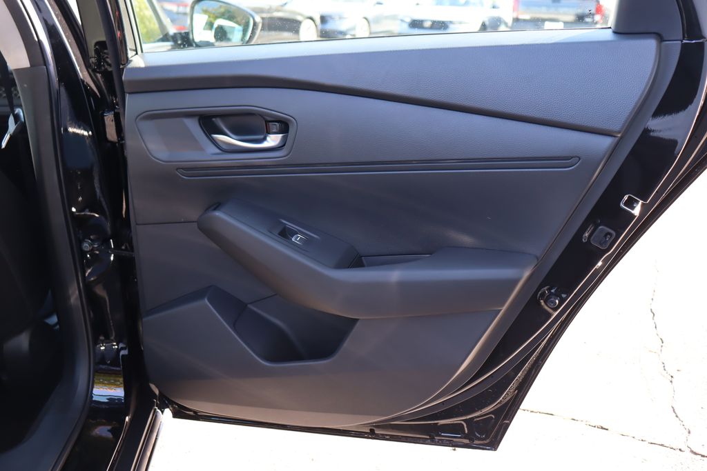 2025 Honda Accord LX 14