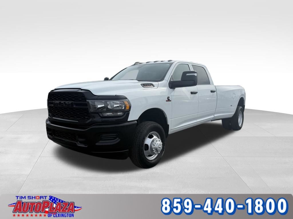 2024 RAM 3500 Tradesman Crew Cab LB DRW 4WD