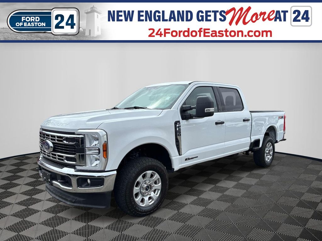 Oxford White 2024 Ford F-250 Super Duty XLT SuperCab 4WD Pickup Truck Four-Wheel Drive Automatic
