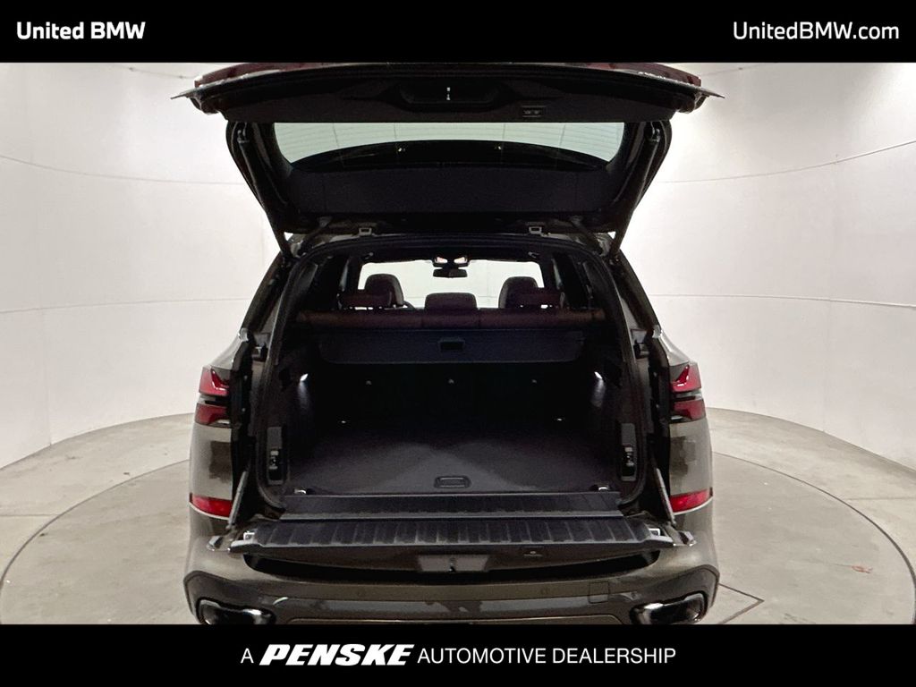 Thumbnail: 2026 BMW X5 - 22