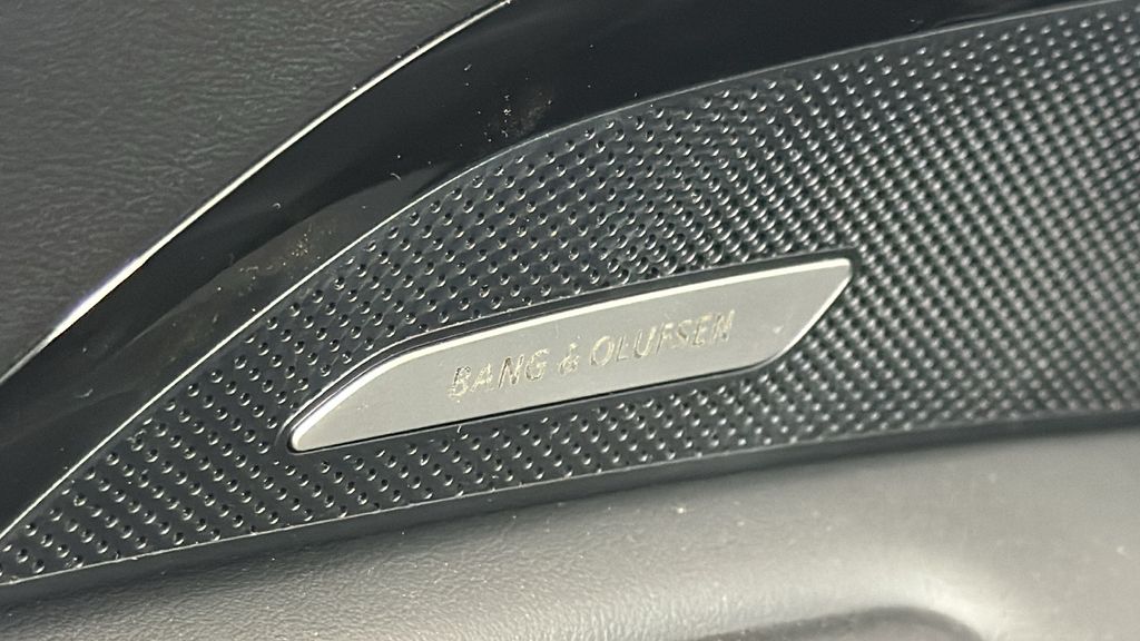 Thumbnail: 2025 Audi Q5 - 26