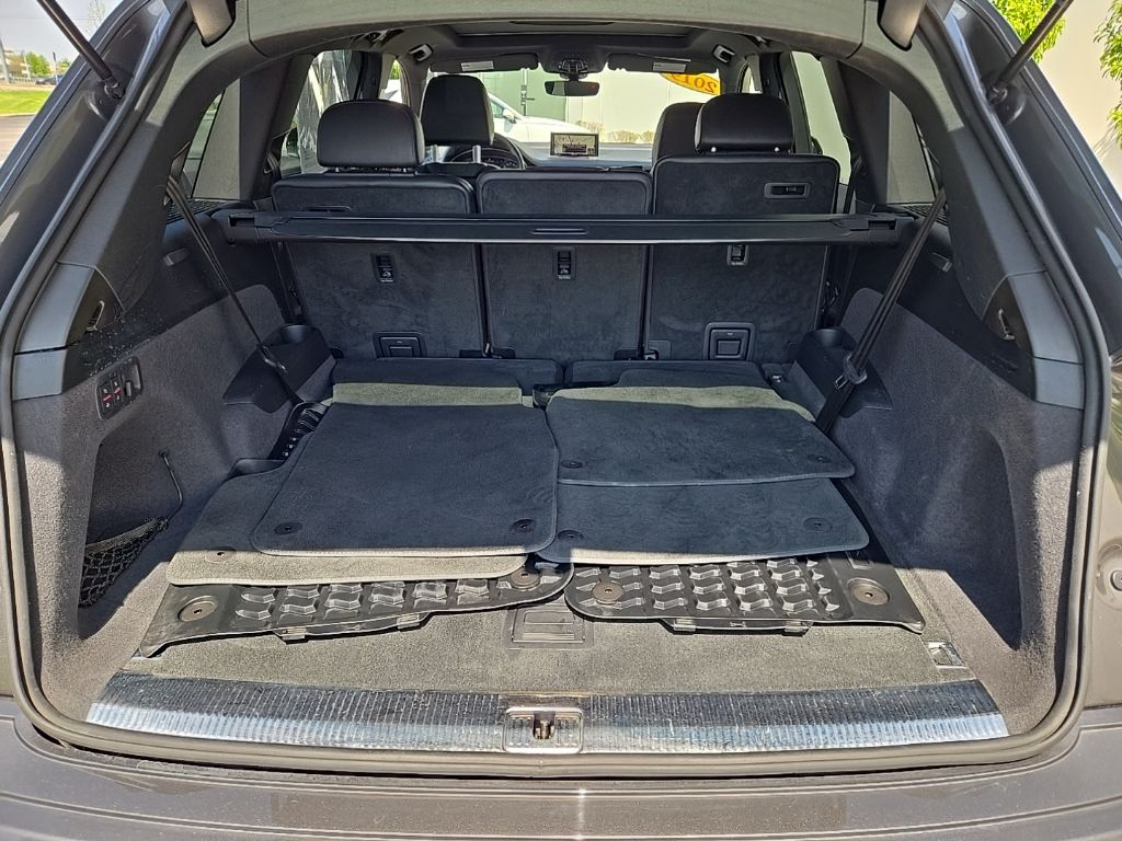 2019 Audi Q7 Premium 28
