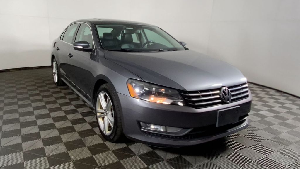 2014 Volkswagen Passat TDI SEL Premium 3