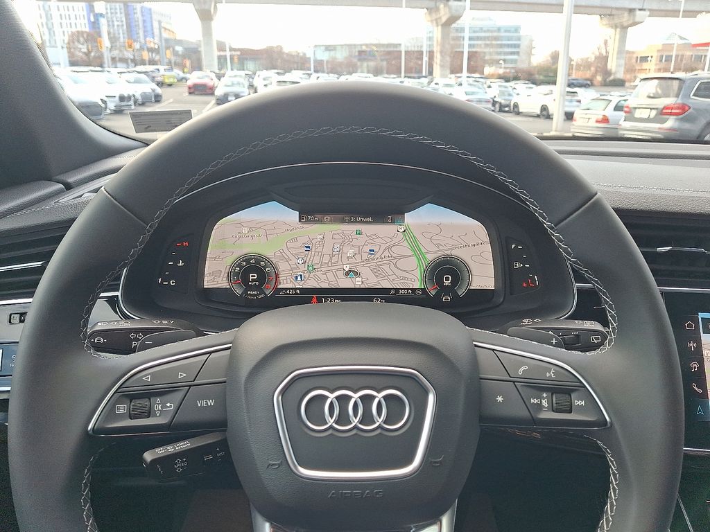 Thumbnail: 2026 Audi Q8 - 18