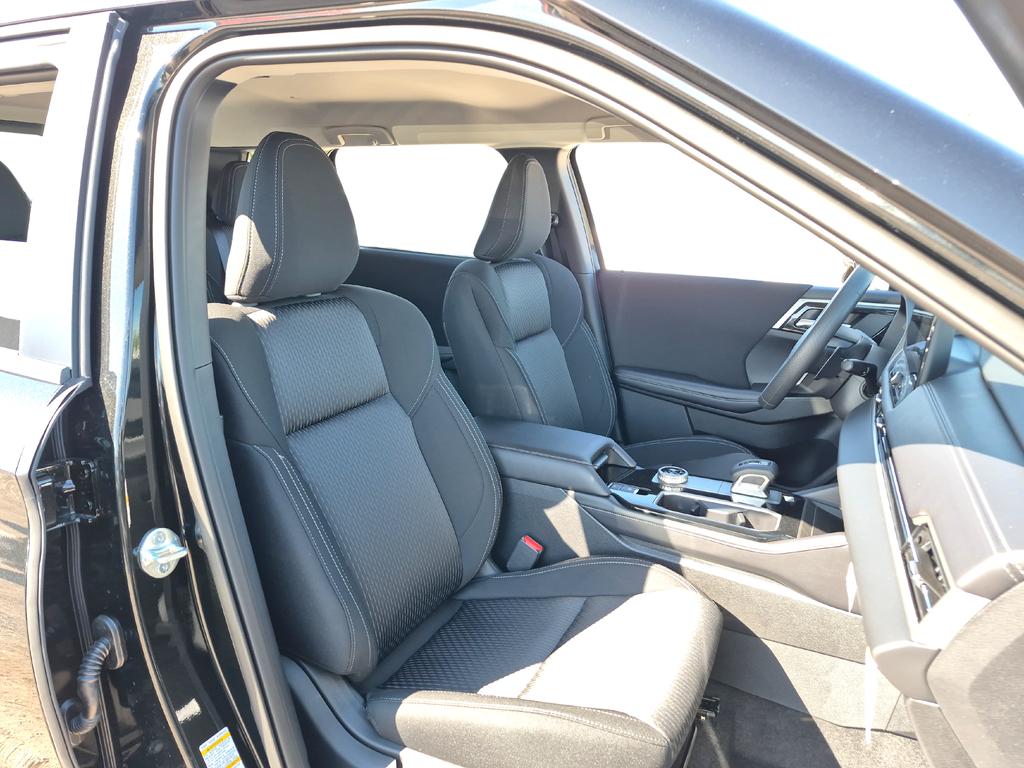 2026 Mitsubishi Outlander ES Black at North Houston Mitsubishi