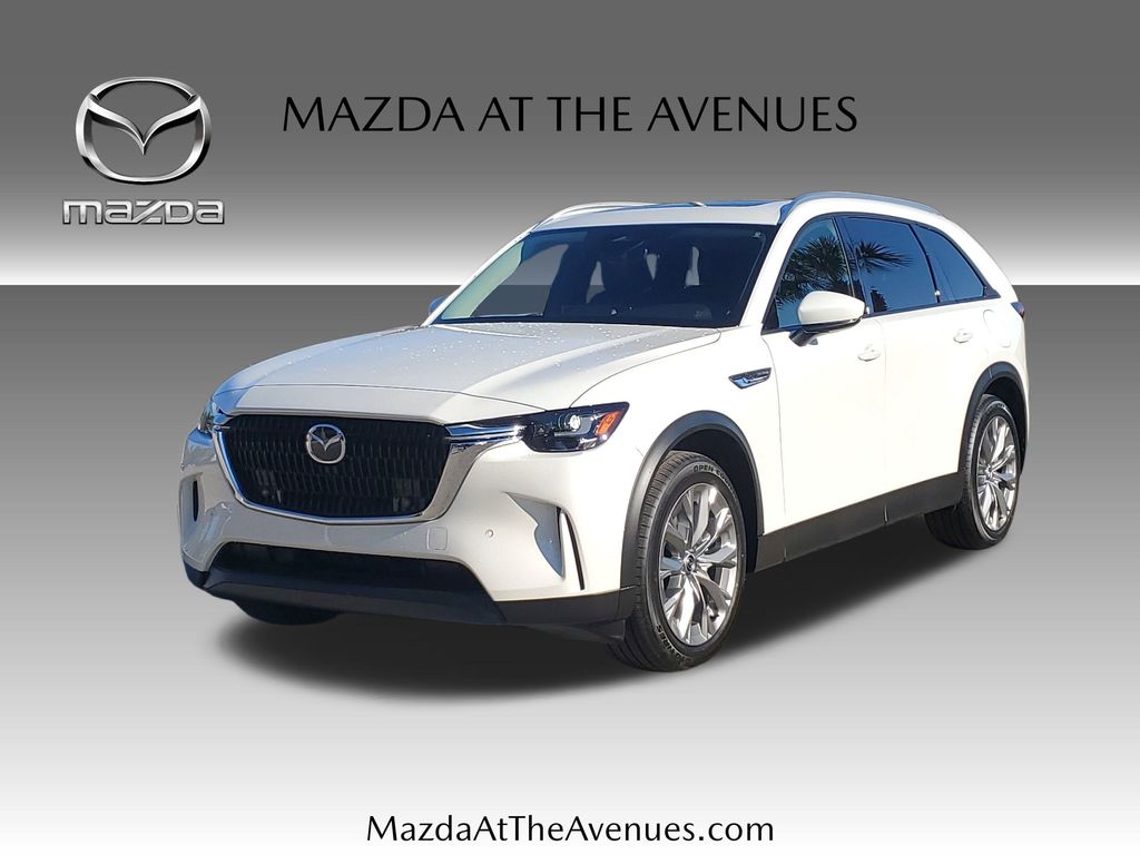 2026 Mazda CX-90 Preferred Package's photo