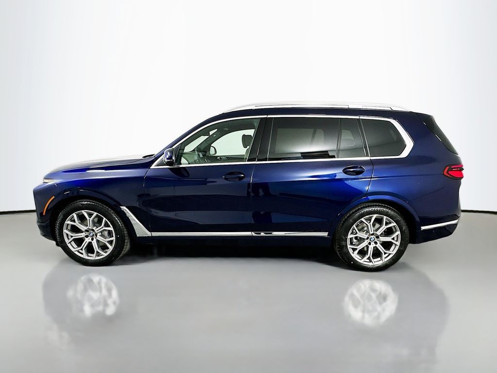 Thumbnail: 2026 BMW X7 - 8