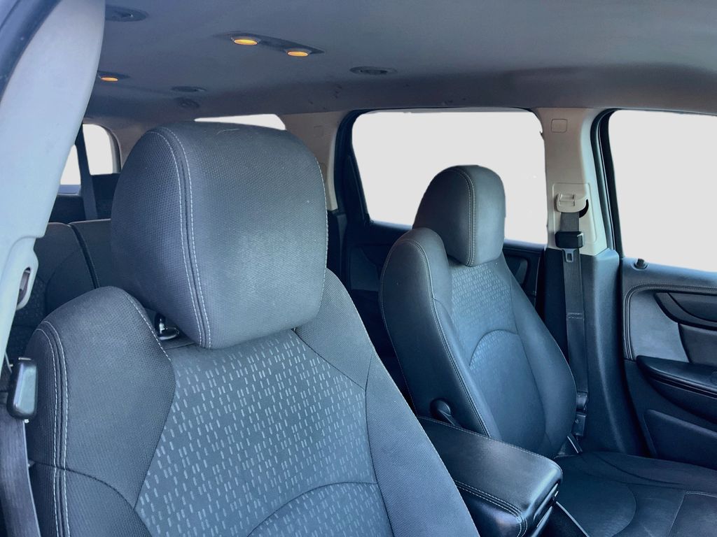 Used 2016 Black GMC SLE-1 image 27