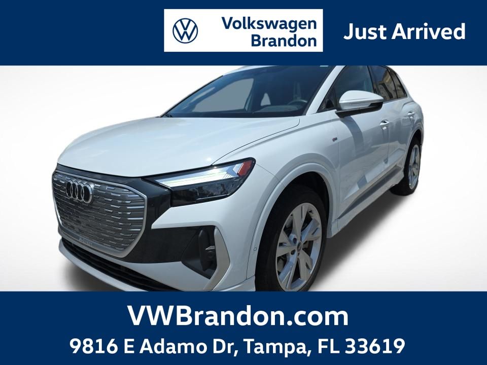 2023 Audi Q4 e-tron quattro Premium Plus 50