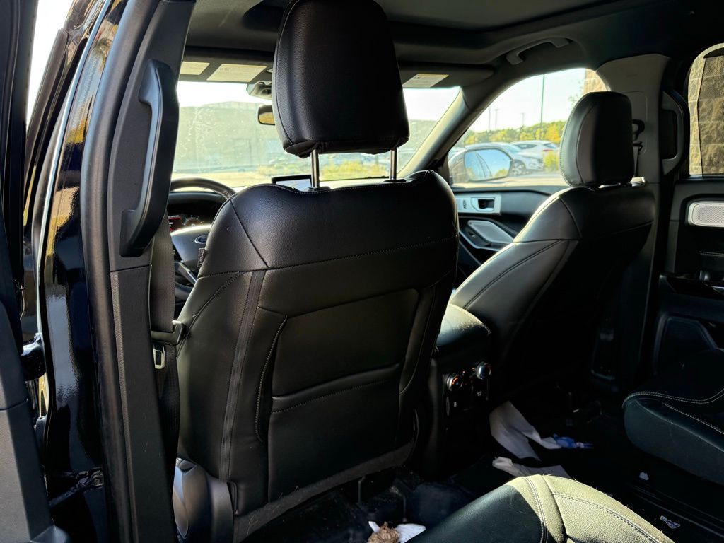 Thumbnail: 2023 Ford Explorer - 9