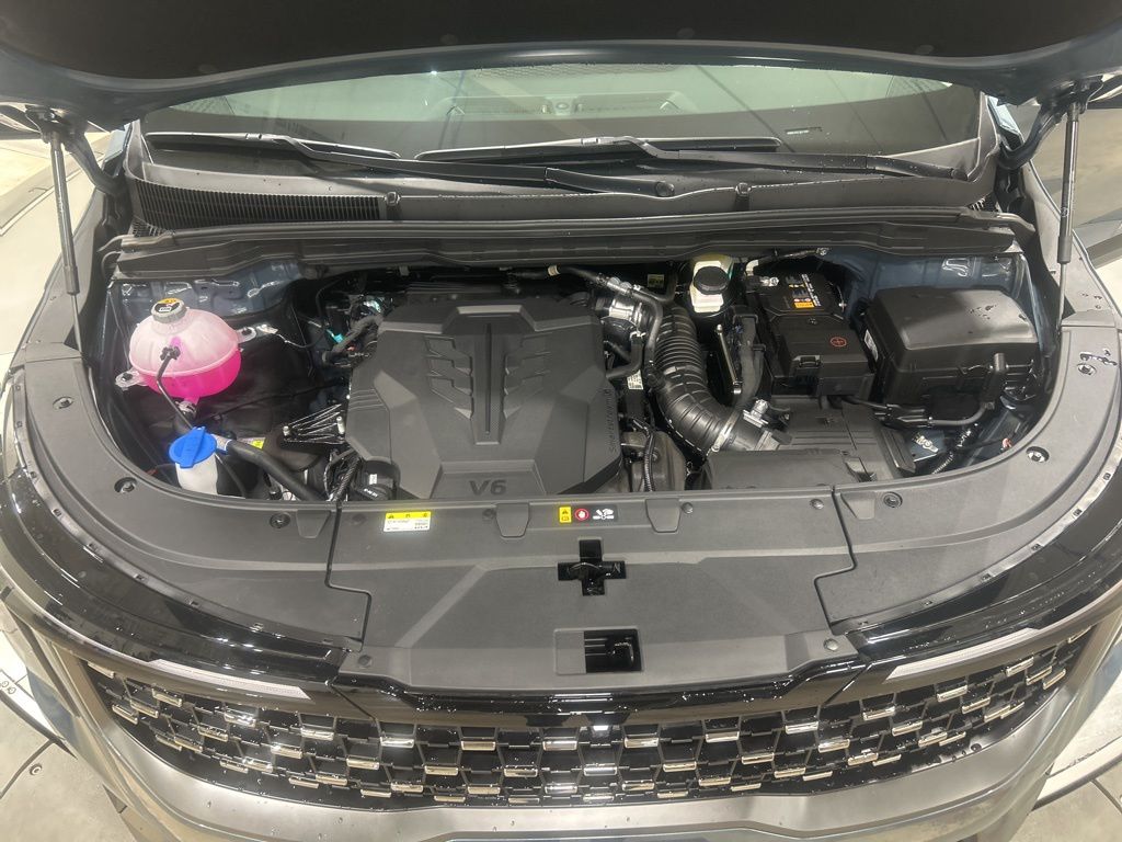 new 2026 Kia Carnival car, priced at $47,685