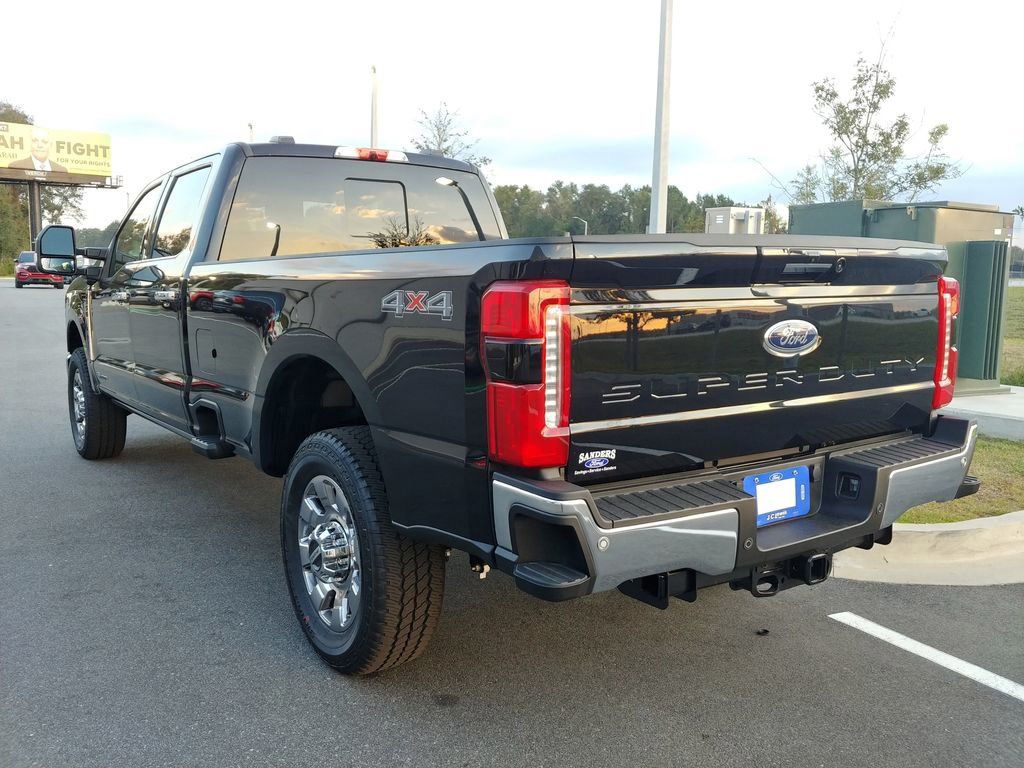 2024 Ford F-350 Super Duty Lariat