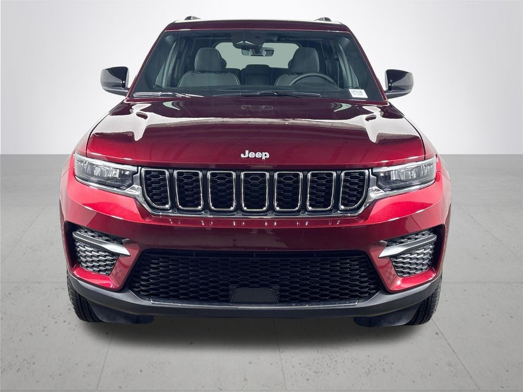 2025 Jeep Grand Cherokee Laredo X photo 2
