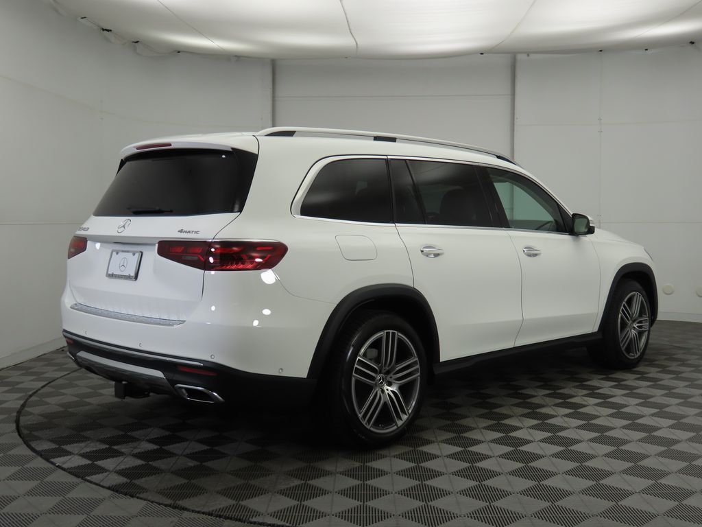2025 Mercedes-Benz GLS 450 4MATIC 5