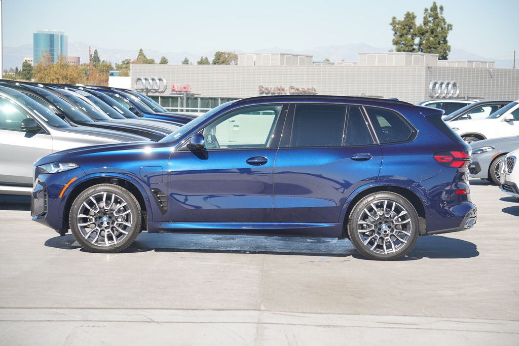 2025 BMW X5 xDrive50e 4