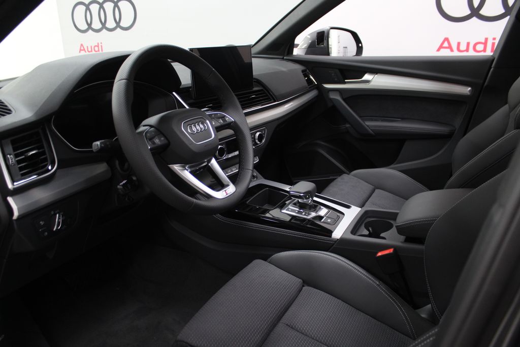 2024 Audi Q5  12