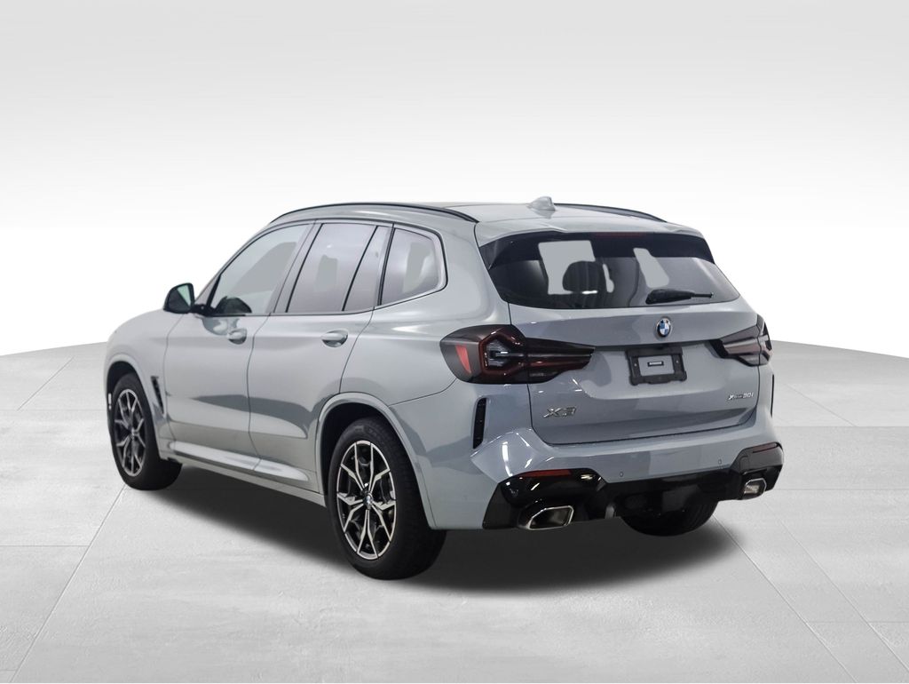 Thumbnail: 2022 BMW X3 - 3